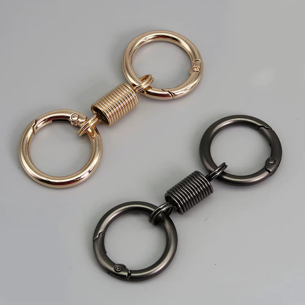 Spring Double Coil Keychain Carabiner Buckle Personality Key Rings Anti-Lost Climbing Hook Car Keychians Accessories Gift New